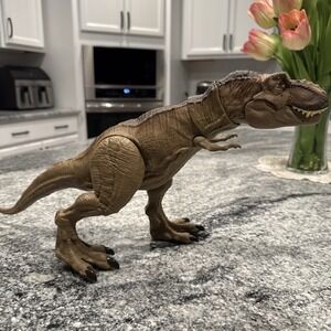 JURASSIC WORLD Dinosaur LEGACY  EXTREME CHOMPING TYRANNOSAURUS REX T TEX 19"
